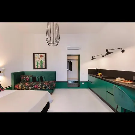 Scalinatella Luxury شقة *